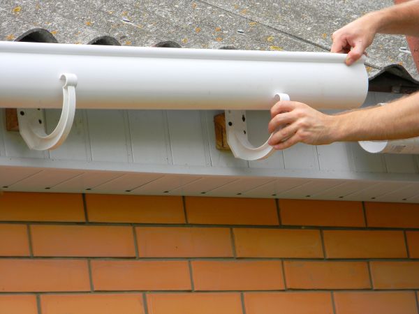 Cost of Half Round Gutter Installation in Plant City