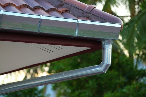 Metal Gutter Repair in Plant City
